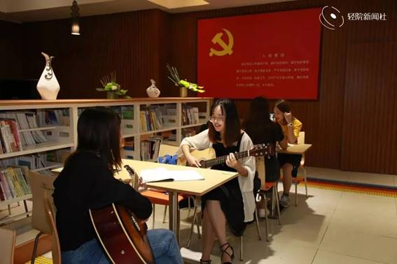 https://mmbiz.qpic.cn/mmbiz_jpg/Wnr5K0EBVFH2nzWV1ESsIgFib2RsNbaX4QrnxurneLepMLlR2OozHajULP00Jke8koP5CsnCtqMlIOOU0iby9Pmg/640?wx_fmt=jpeg